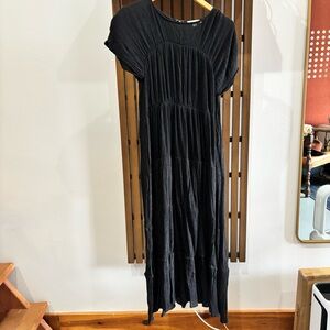 Chic Black Midi Dress